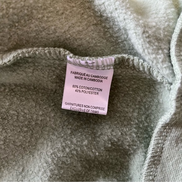 Sage green hoodie size large - Picture 5 of 5